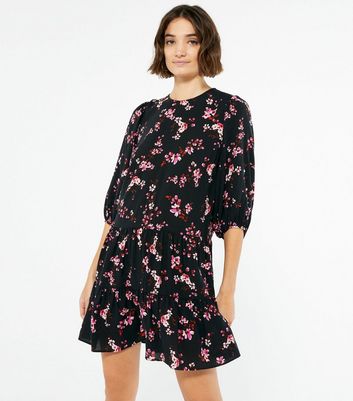 Black Floral Tiered Smock Dress | New Look